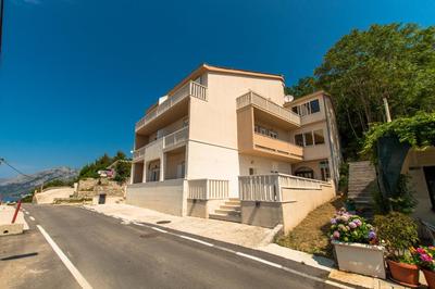 Apartments Matko's Oasis