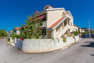 Apartments Rensi