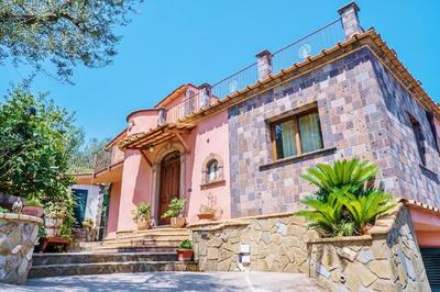 Villa Caruso with Private Pool