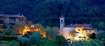 Villetta Ulivi CA7 sun terrace by Gardadomusmea