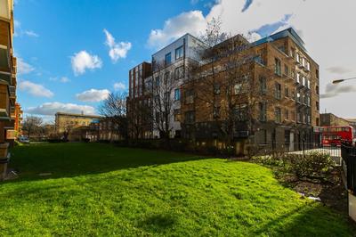 Aldgate by Excel Apartments