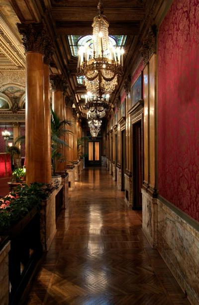 Grand Hotel Plaza