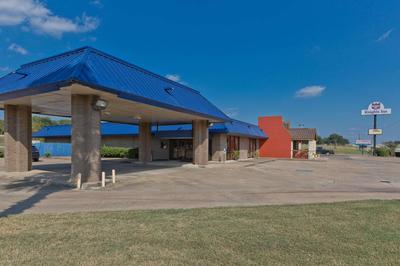 Knights Inn Brenham