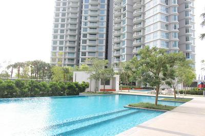 Teega Suite Family Studio