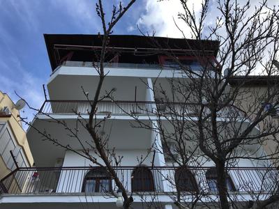 El Camino Yurt & Pub - Image 84