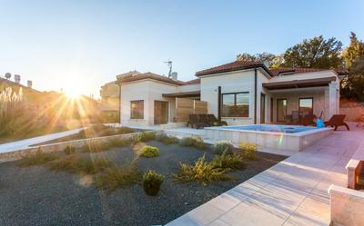 Villa Ema
