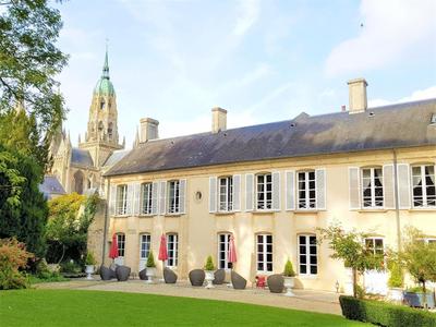 Le Tardif, Noble Guesthouse