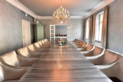 MOMENTS Boutique Hotel