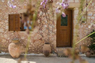 Traditional elegant Cretan Stone Home for families
