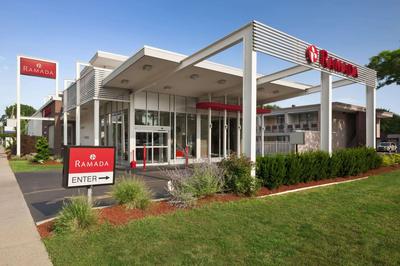 Ramada by Wyndham Rockville Centre, 사진 2