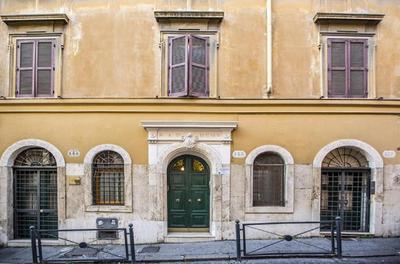 Trevi Contemporary Suite