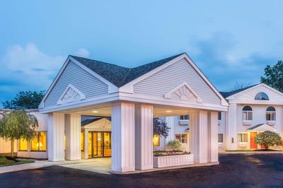 Studio 6 Suites - Tiffin, OH