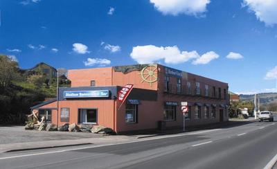 Harbourview Stadium Hotel