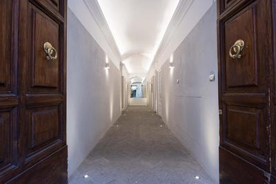 Terrace Pantheon Relais