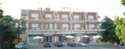 Hotel Crocenzi