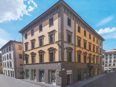 DUOMO LUXURY APARTMENT "Palazzo del Re"