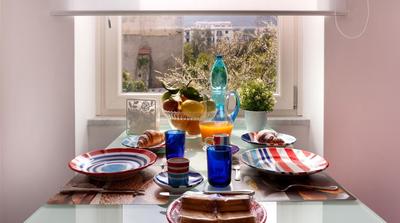 Kira Guest House
