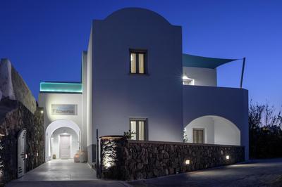 Ikies Santo Filoxenia Apartments