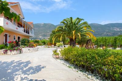 Villa Aliki