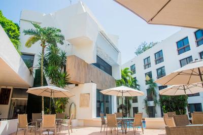 Continental Caribe Bay