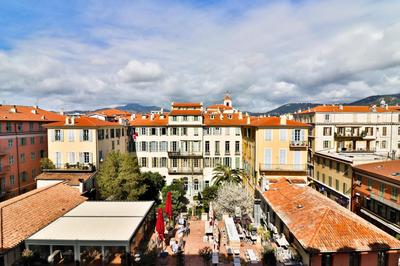 Palais Hongran de Fiana