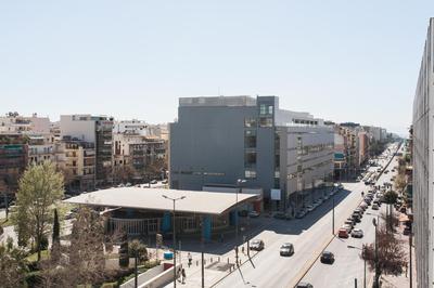 Museum of Modern Art Rooms in apartment, next to metro Suggrou Fix, walk to Acropolis