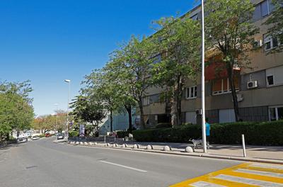 Apartment B&J Very Near Center of Town (Riva)