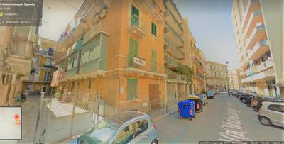 SIGNORILE Street - Apartment near the sea