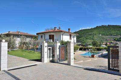 Ca' Le Terrazze With Pool