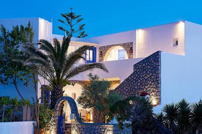 Elia Studios Pollonia