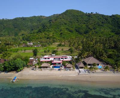 Silver Fern Beach Retreat
