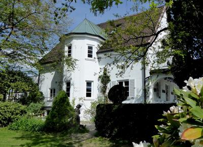 Am Eichholz Galerie & Art-Hotel