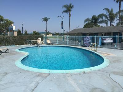 Frontier Motel