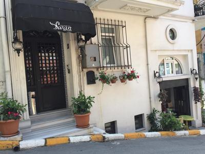 The White Swan Suites Beyoglu