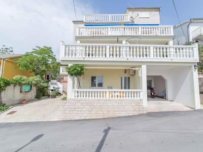 Apartments Petranić