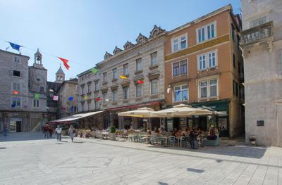 Old Square view apartment