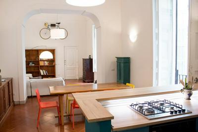 Casa dei Vergini Historical center Napoli