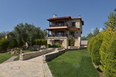 Captain's Villa Apartments
