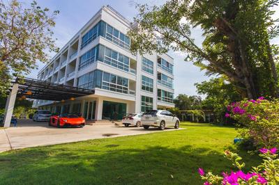 The Pano Hotel & Residence