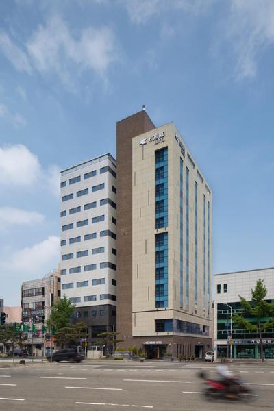 Nampo Hound Hotel Premier