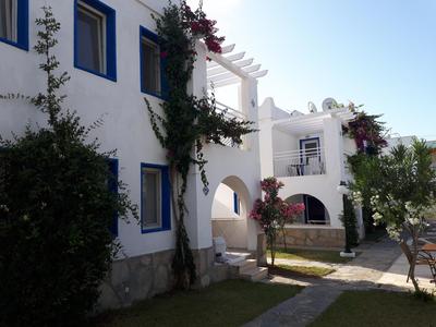 Paradise Apart Hotel