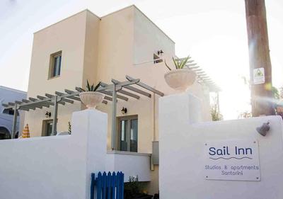 Sail Inn Studios & Apartments