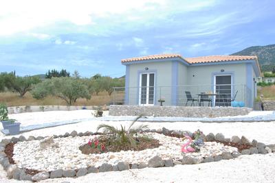Fiora Villas