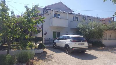 Martina Guest house-Rooms