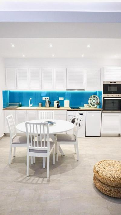 Cycladic Style Apt in Athens