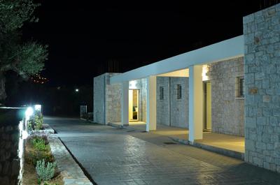 Verga's Apartments