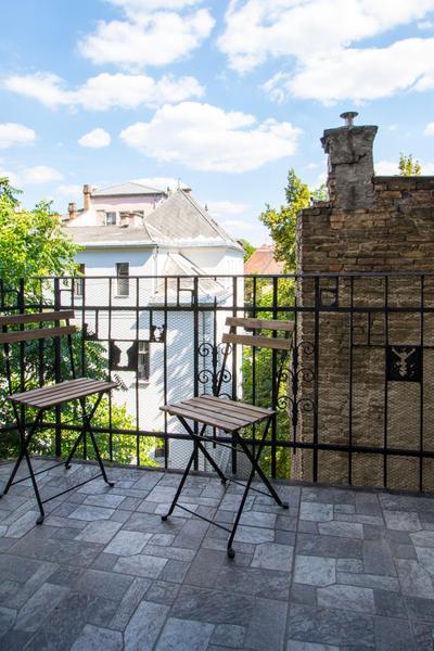 3 room apartment in the beautiful street