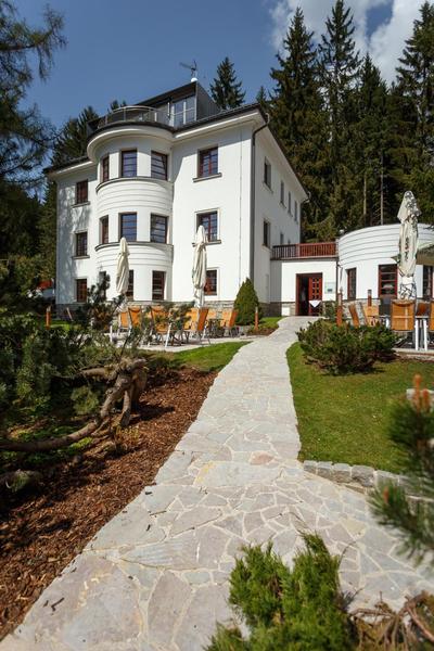Hotel Bedriska Wellness Resort & Spa