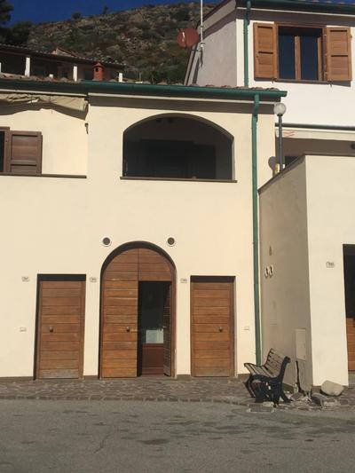 Casa del porticciolo di Capraia