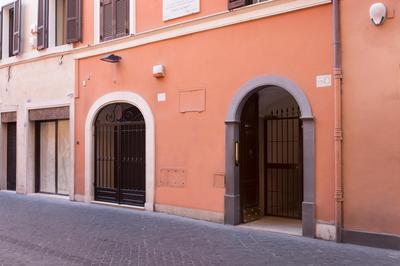 ROMAC Condotti with 3 bedrooms near the Spanish Steps